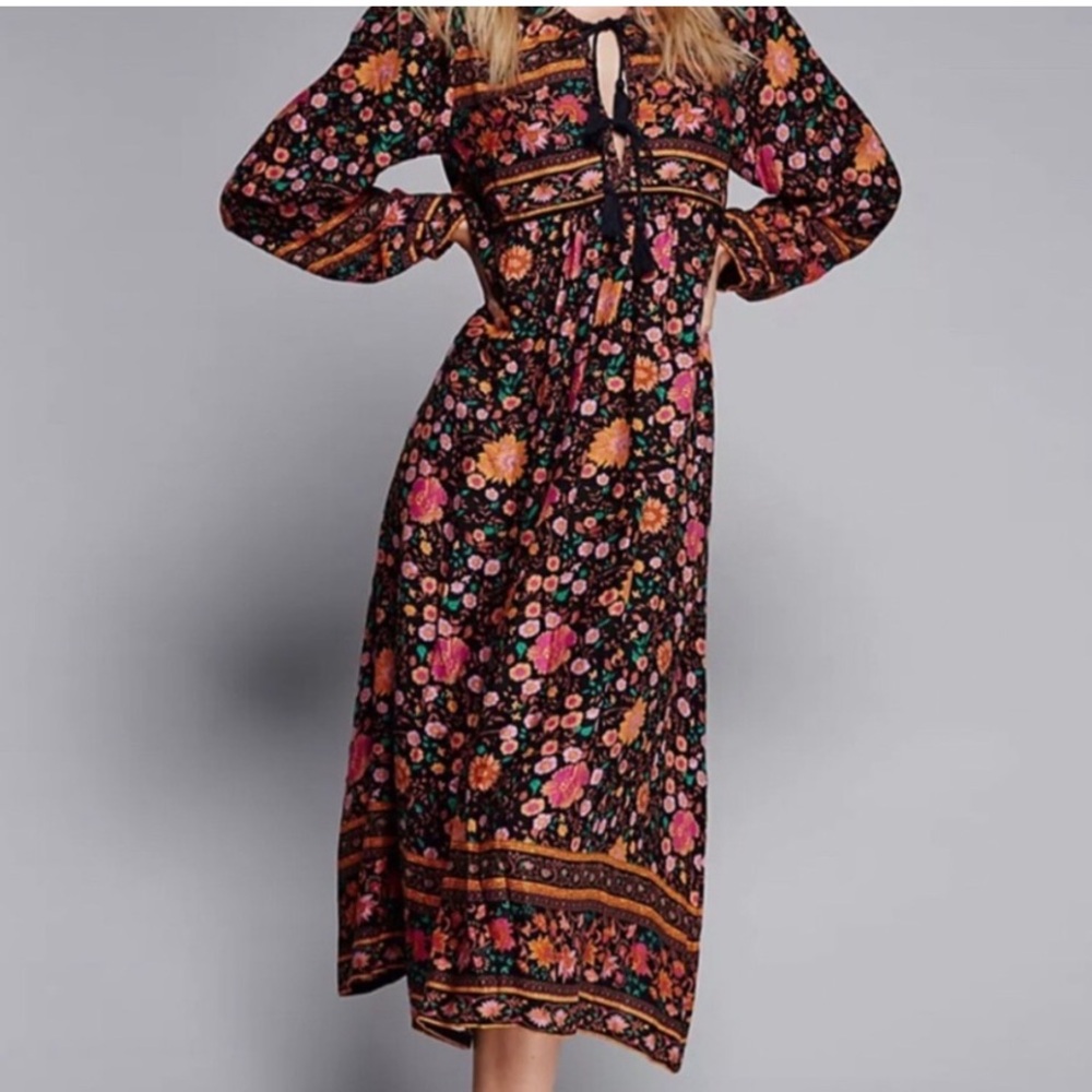 🍁🍂Spell Wintergarden Folktown Gown- Sz. L🍁🍂Fall Ready!! 🎃 - Picture 3 of 15